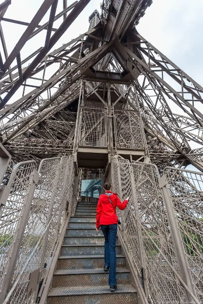 Eiffel-torony lépcső