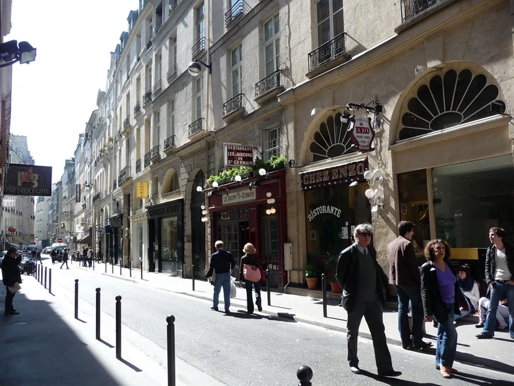 Rue de Dragon, Párizs