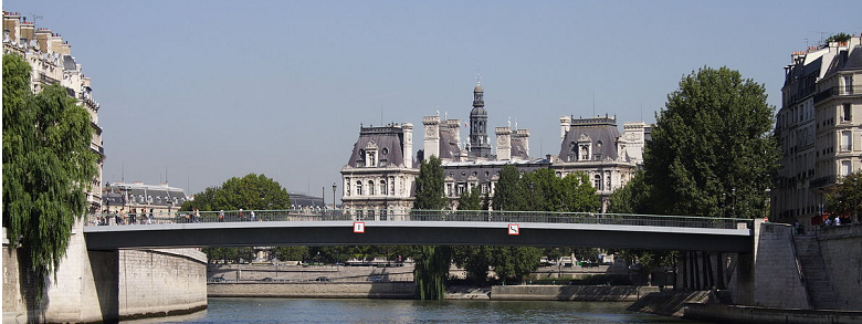 Párizs hídjai : a Pont Saint-Louis kifejezetten egy gyaloghíd a negyedik kerületben Párizsban és két hangulatos, sétára alkalmas szigetet Île de la Cité és Île Saint-Louis köti össze.