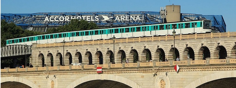 Párizs hídjai : Pont de Bercy - a metró 6-os vonalának van itt megállója.