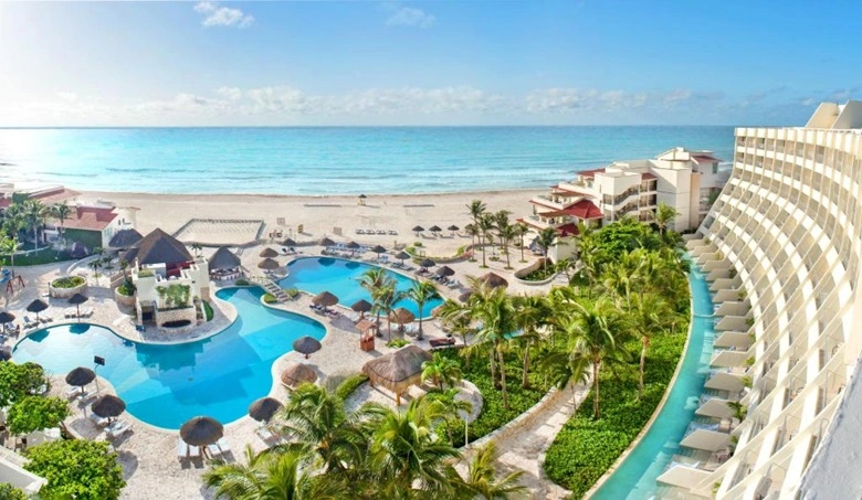 Az all-inclusive Cancún hotelek híresek a csodás panorámaélményeikről. No, a Grand Park Royal Cancunban is pont egy ilyen remek hotel rengeteg gasztronómiai élménnyel párosítva. 