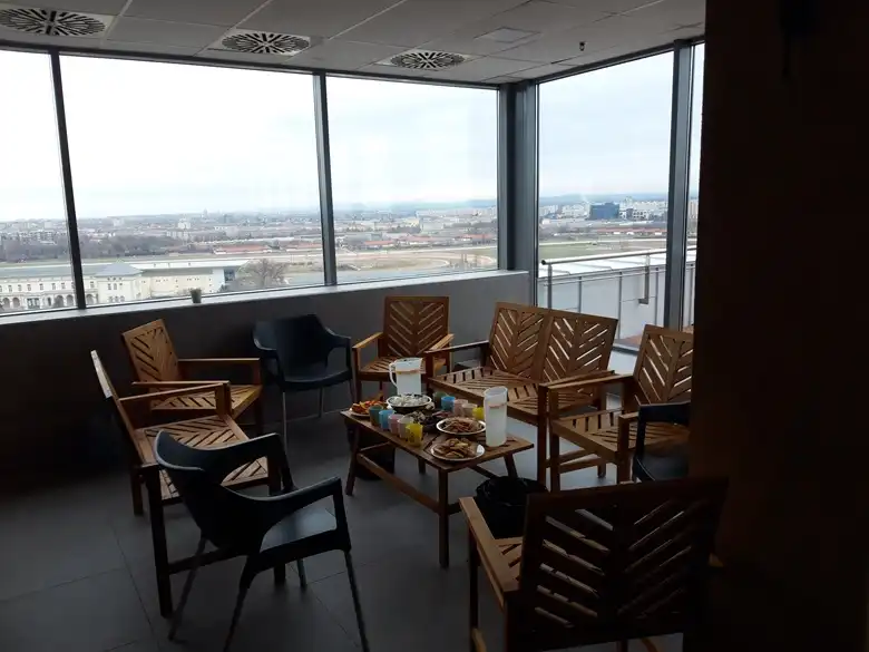 Balu szaunamester szorgos munkájának eredménye, így várja sok szeretettel az általa szervezett budapesti szaunaszeánszok alkalmával vendégeit, barátait.